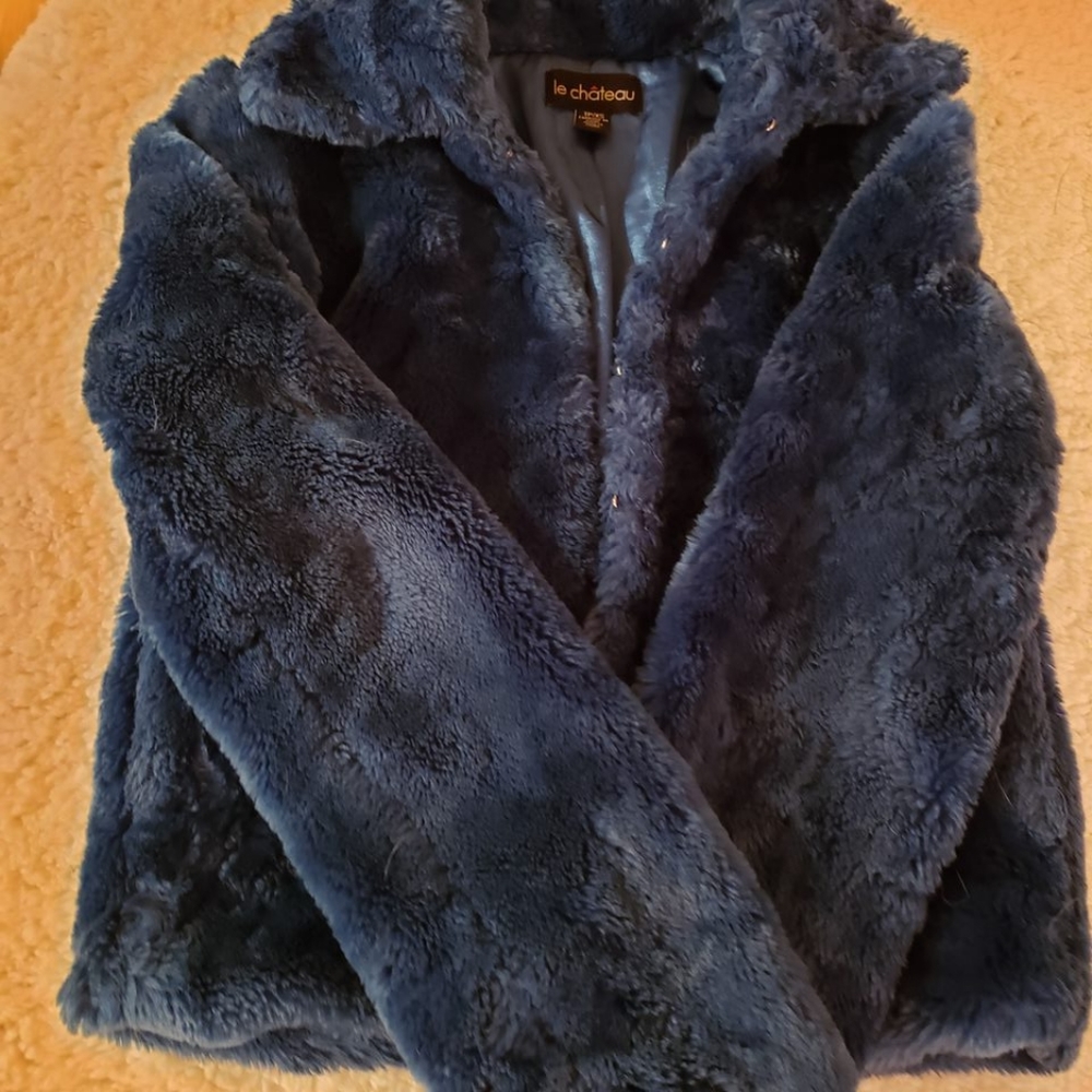 Le chateau  Retro ,BLUE Faux fur coat